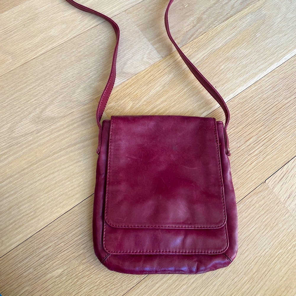 Hobo Crossbody Leather Bag - Burgundy